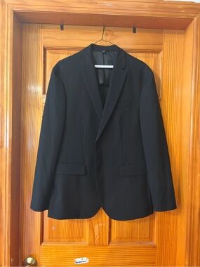Banana Republic Men’s, Full Suit in Black